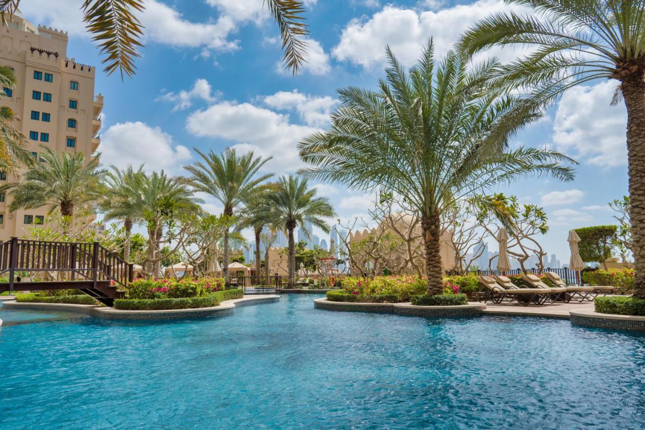 Appartamento Gorgeous 2Br In Fairmont Dubai Esterno foto