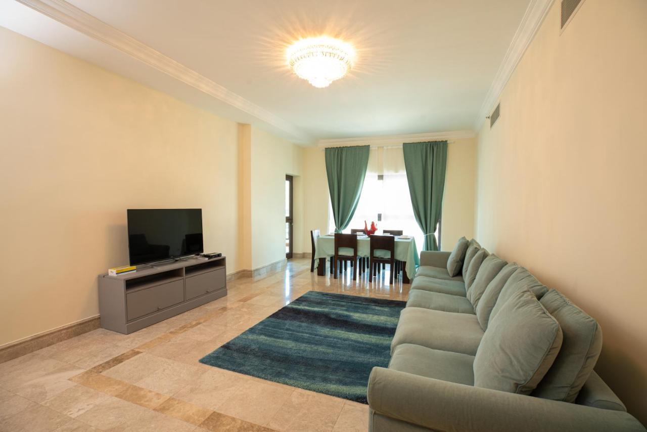 Appartamento Gorgeous 2Br In Fairmont Dubai Esterno foto