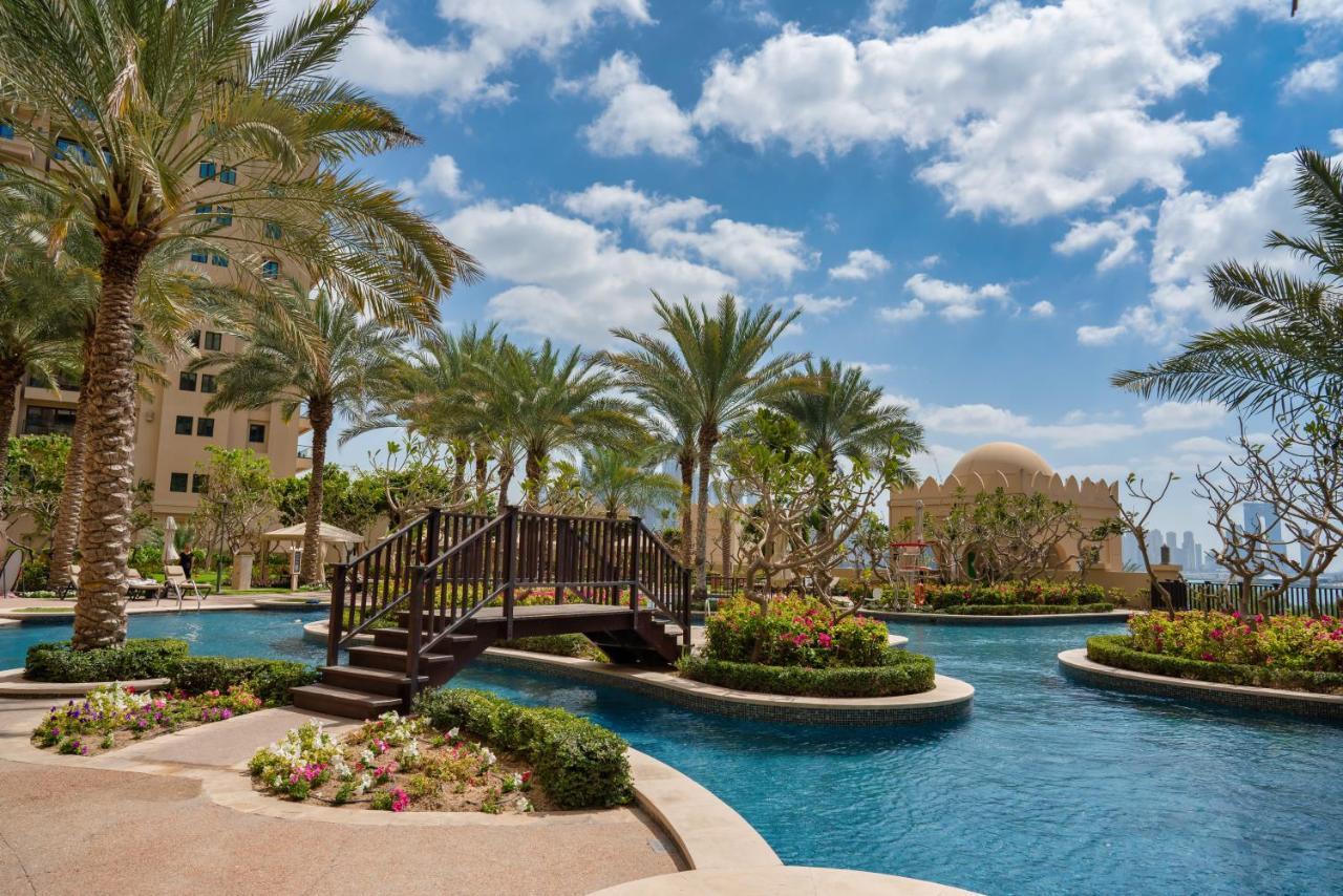 Appartamento Gorgeous 2Br In Fairmont Dubai Esterno foto