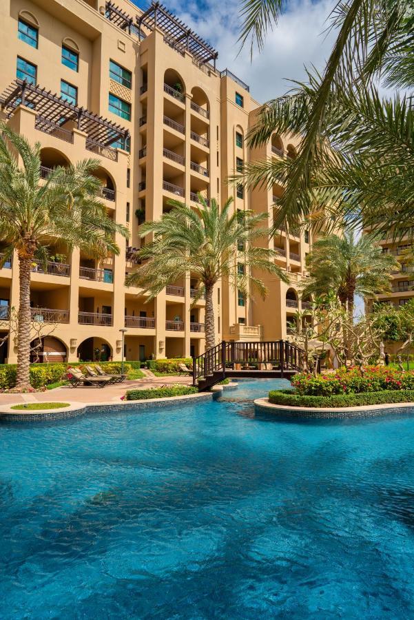 Appartamento Gorgeous 2Br In Fairmont Dubai Esterno foto